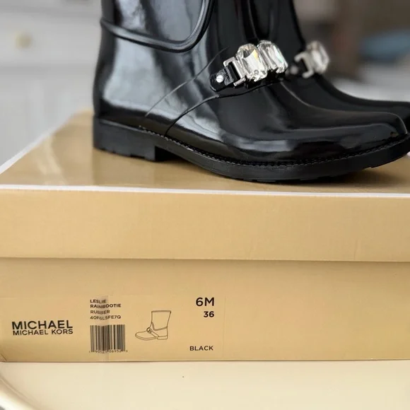 Michael kors Leslie rain bootie with Crystal Embellishments 6M - Picture 5 of 5